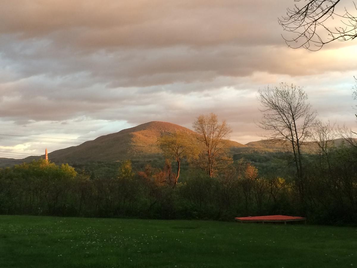 Harwood Hill Motel Bennington Dış mekan fotoğraf